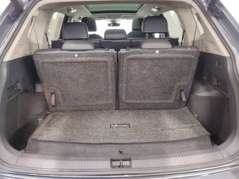 Used 2021 Volkswagen Tiguan SEL image 17