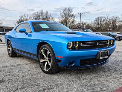 Used 2019 Dodge Challenger SXT