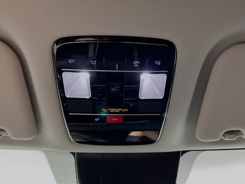 Used 2025 Hyundai Santa Fe XRT image 21