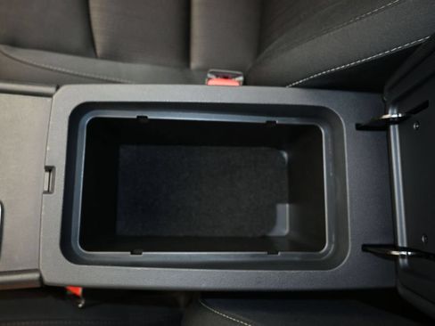 Certified 2025 Nissan Altima 2.5 SV FWD image 19