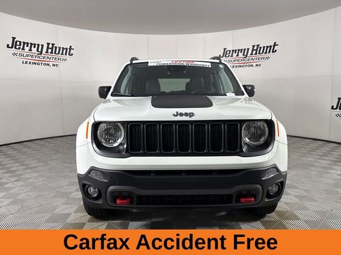 Used 2022 Jeep Renegade Trailhawk image 3