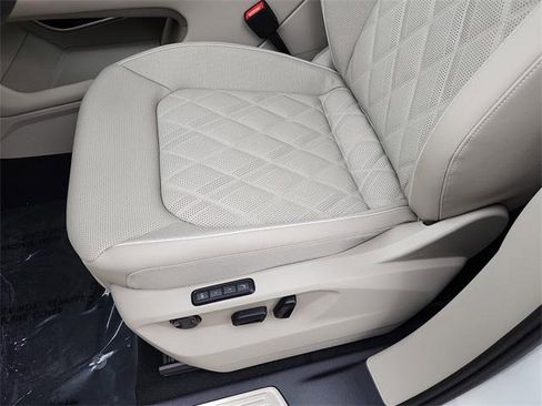 New 2026 Volkswagen Atlas SEL Premium R-Line image 15