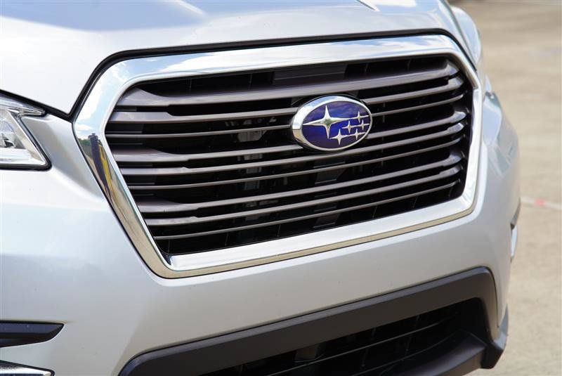 Used 2020 Subaru Ascent Limited w/ Technology Package AWD/4WD image 21