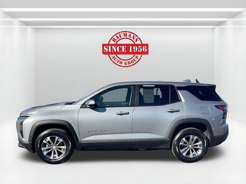 Used 2025 Chevrolet Equinox LT image 9