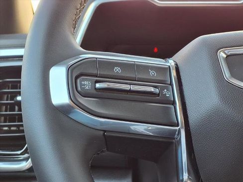 New 2026 GMC Canyon Elevation w/ Convenience Package image 11