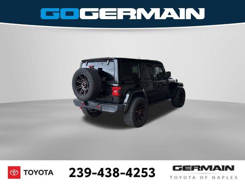 Used 2018 Jeep Wrangler Unlimited Sahara w/ Quick Order Package 24M Moab image 9