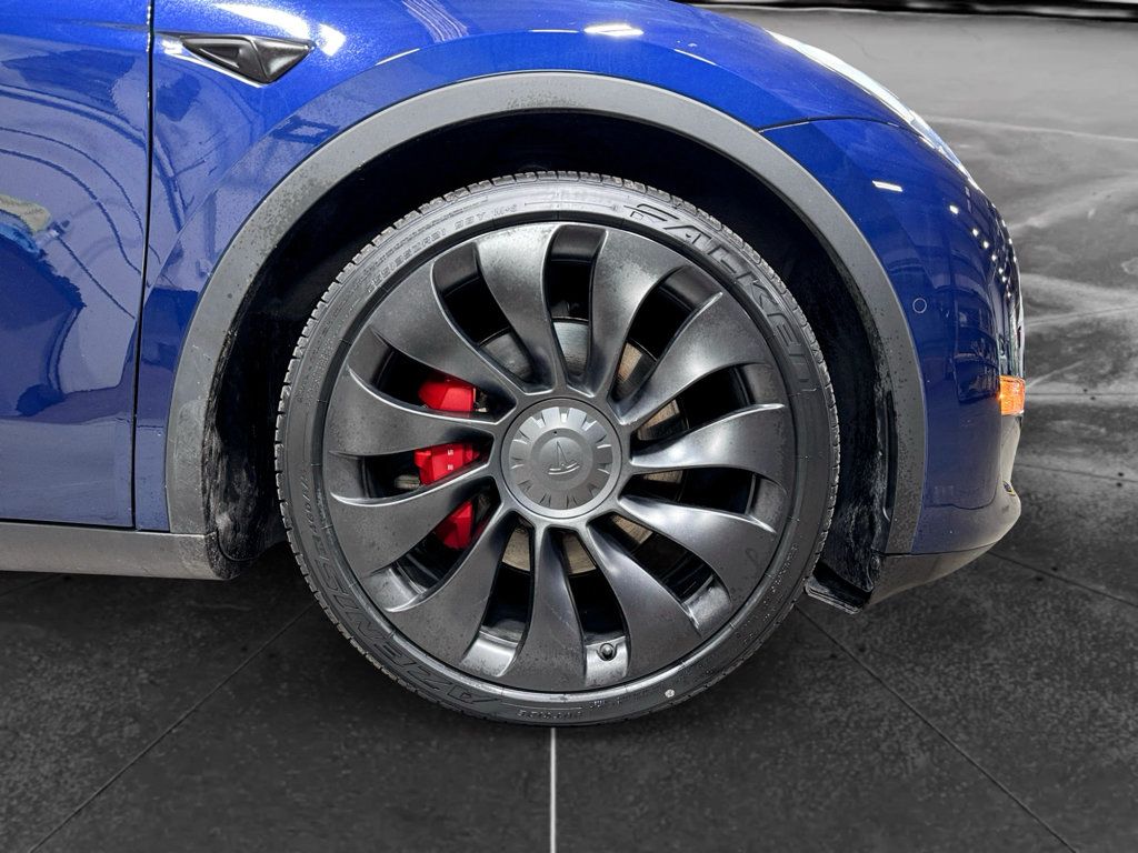Used 2022 Tesla Model Y Performance AWD/4WD image 34