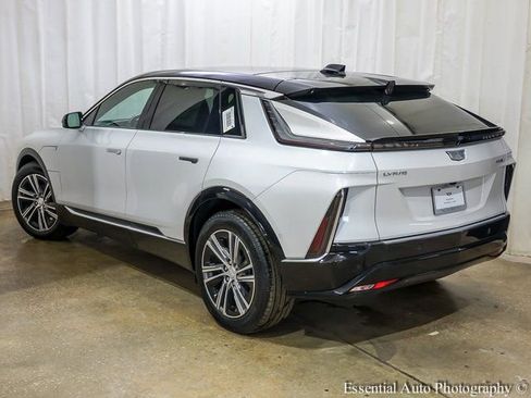 New 2025 Cadillac Lyriq Luxury w/ LPO, Floor Liner Package image 7