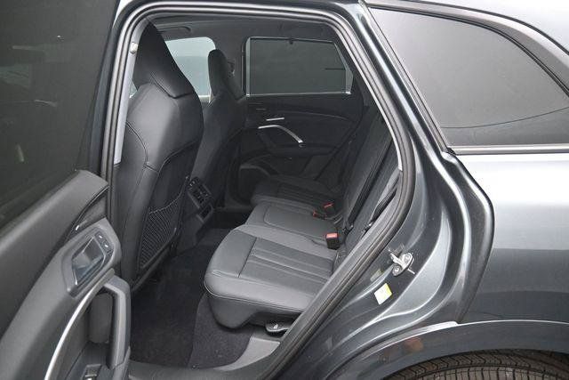 New 2026 Audi Q5 Premium Plus AWD/4WD image 11