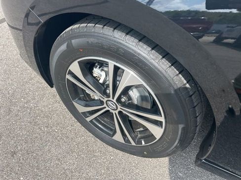 Used 2023 Nissan Sentra SV FWD image 5