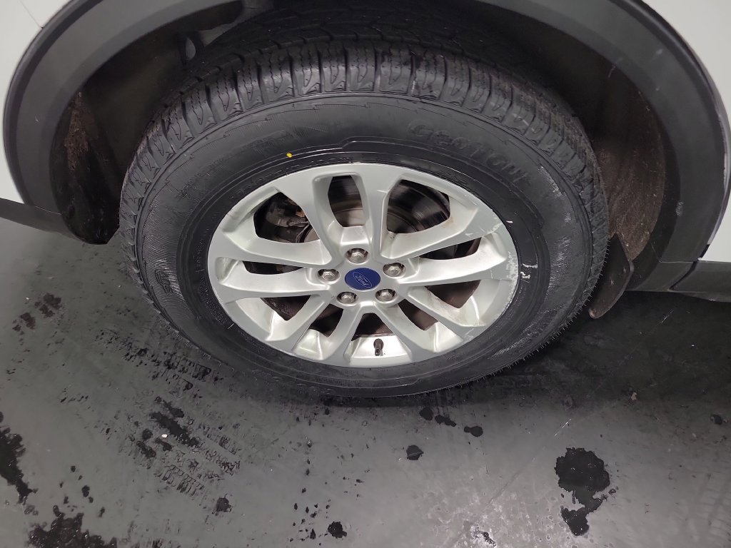 Used 2022 Ford Escape SE AWD/4WD image 11