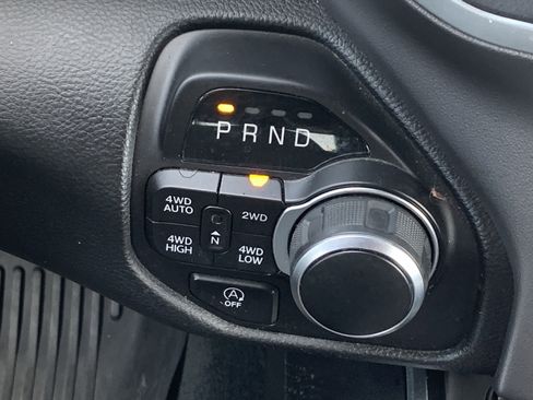 Used 2022 RAM 1500 Big Horn image 24