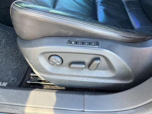 Used 2017 Volkswagen Tiguan Sport image 21