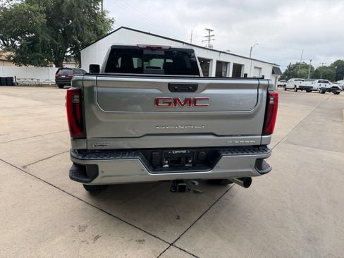 New 2026 GMC Sierra 3500 Denali w/ Denali Reserve Package AWD/4WD image 30
