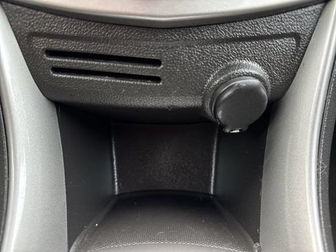 Used 2016 Chevrolet Trax LT w/ LT Convenience Package FWD image 33