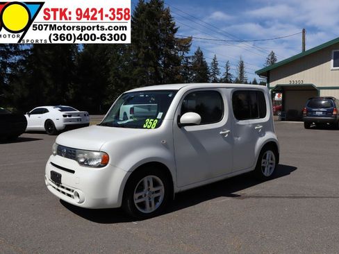 Used 2012 Nissan Cube 1.8 SL w/ Interior Designer Pkg FWD image 3