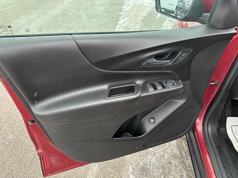 Used 2021 Chevrolet Equinox LT image 21