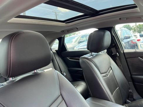 Used 2013 Cadillac XTS Premium FWD image 17