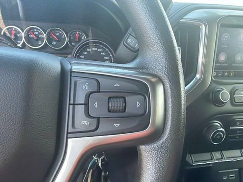 Used 2020 Chevrolet Silverado 1500 LT AWD/4WD image 23