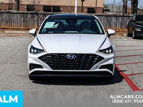 Used 2022 Hyundai Sonata Limited image 10