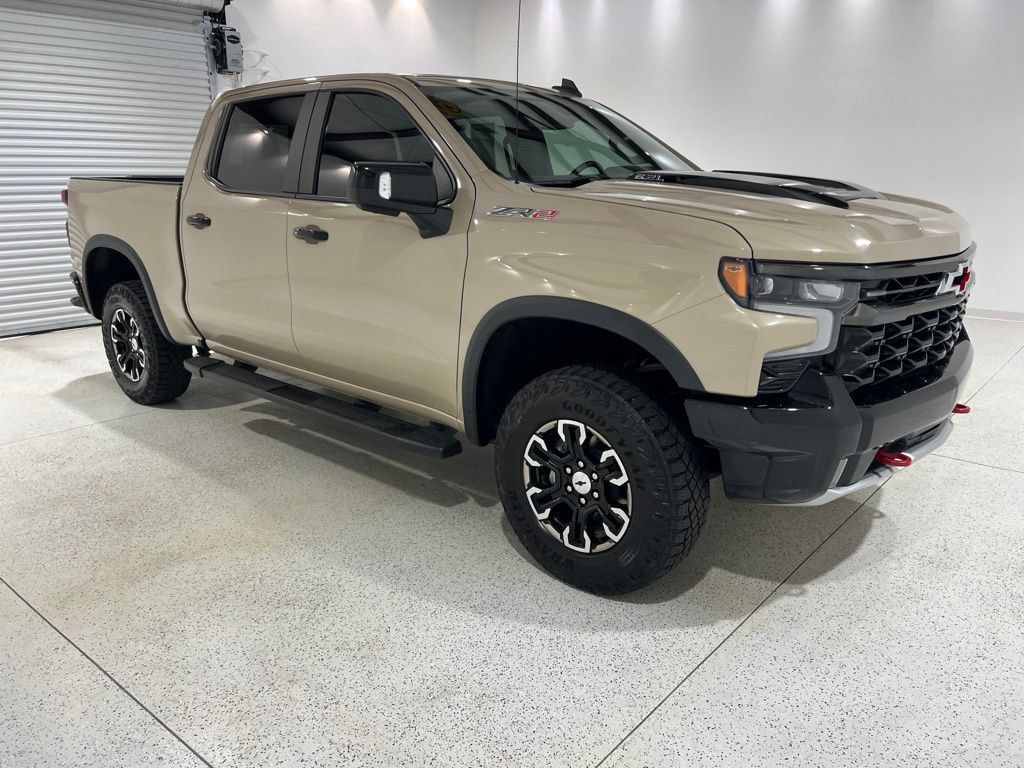 Used 2023 Chevrolet Silverado 1500 ZR2 AWD/4WD image 7