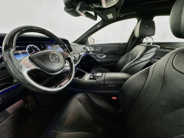 Used 2016 Mercedes-Benz S 550 Sedan image 18