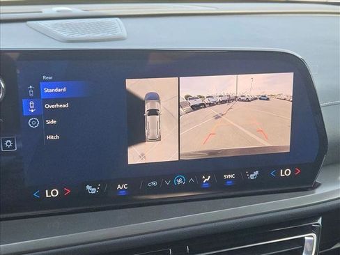 New 2026 Chevrolet Traverse LT w/ Enhanced Driving Package image 13