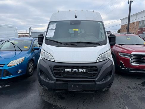 Used 2023 RAM ProMaster 2500 image 2