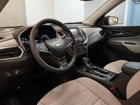 Used 2024 Chevrolet Equinox LS FWD image 6