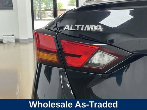 Used 2019 Nissan Altima 2.5 SL FWD image 10