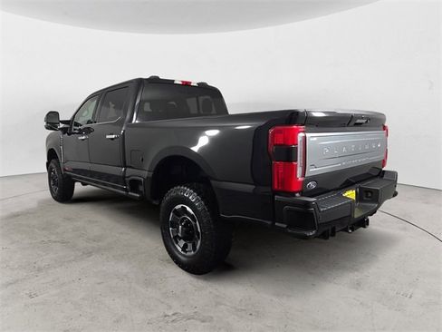 Certified 2024 Ford F350 Platinum w/ Tremor Off-Road Package image 3