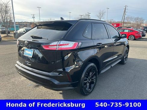 Used 2022 Ford Edge SE w/ Black Appearance Package image 6