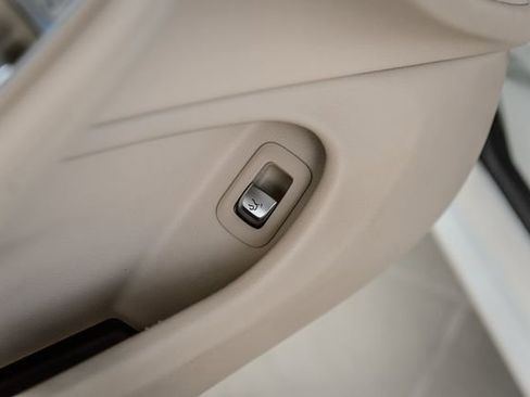 Used 2017 Mercedes-Benz C 300 4MATIC Cabriolet image 57