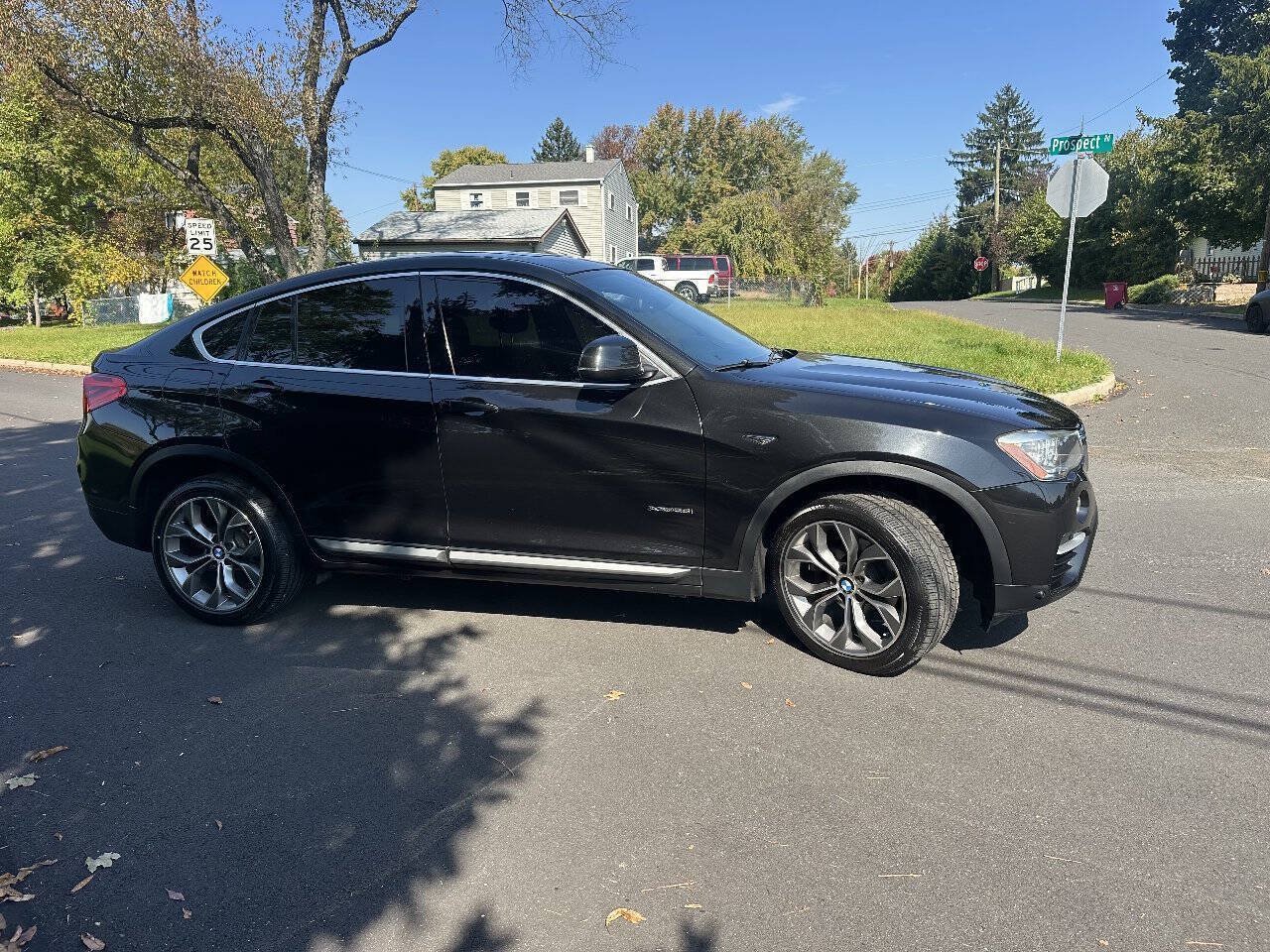 Used 2018 BMW X4 xDrive28i AWD/4WD image 5