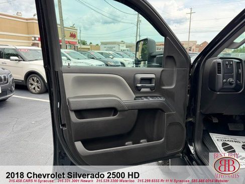 Used 2018 Chevrolet Silverado 2500 W/T AWD/4WD image 9
