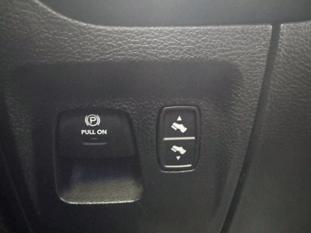 Used 2021 RAM 1500 Big Horn AWD/4WD image 24
