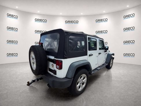 Used 2013 Jeep Wrangler Unlimited Sport AWD/4WD image 7