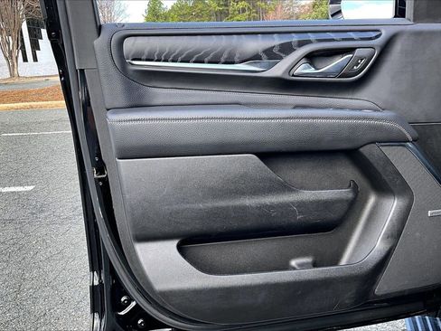 Used 2023 GMC Yukon Denali image 27