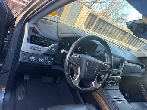 Used 2020 GMC Yukon XL Denali w/ Open Road Package image 20