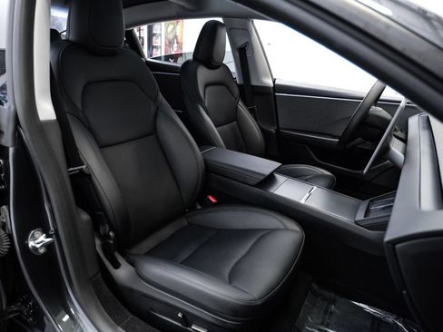 Used 2025 Tesla Model 3 Long Range RWD image 26