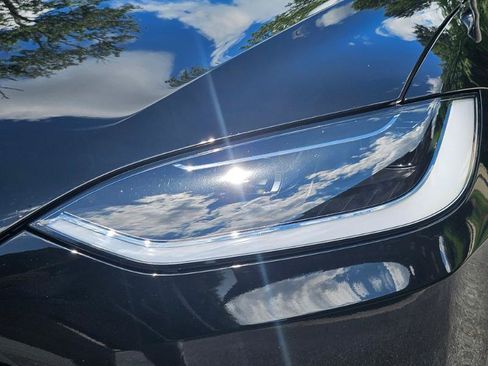 Used 2023 Tesla Model X AWD/4WD image 28