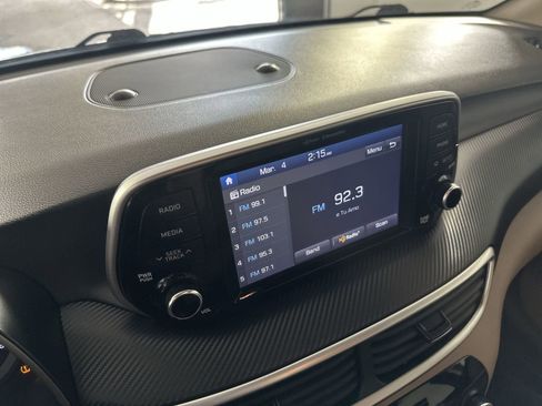 Used 2019 Hyundai Tucson SEL FWD image 16