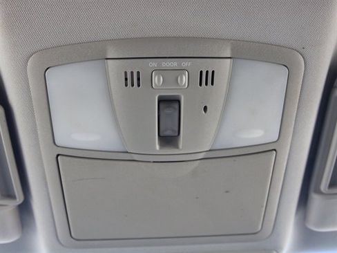 Used 2017 Nissan Armada Platinum AWD/4WD image 31