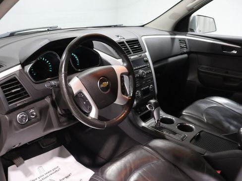 Used 2012 Chevrolet Traverse LT image 14
