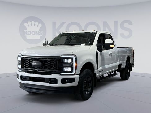 Used 2023 Ford F350 Lariat w/ Sport Appearance Package AWD/4WD image 1