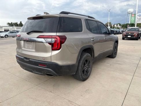 Used 2022 GMC Acadia AT4 w/ Preferred Package AWD/4WD image 5