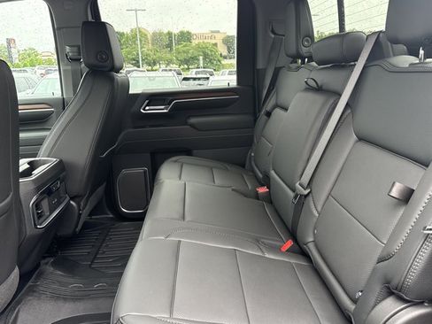 New 2026 GMC Sierra 2500 Denali w/ Denali Reserve Package AWD/4WD image 6
