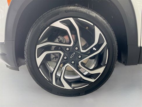 Used 2024 Chevrolet TrailBlazer RS w/ Convenience Package image 31