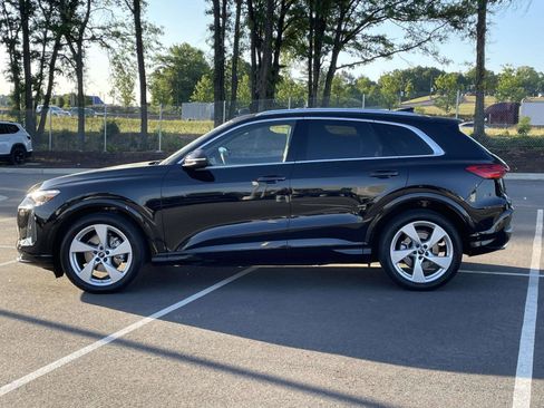 Used 2025 Audi Q5 Prestige AWD/4WD image 4