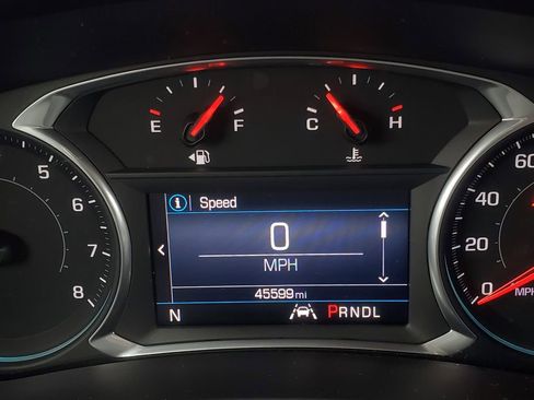 Used 2019 Chevrolet Equinox LT w/ Driver Convenience Package image 21